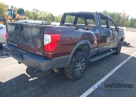 2017 Nissan Titan Xd Platinum Reserve Diesel z USA, uszkodzony, nr VIN 1N6BA1F45HN557391